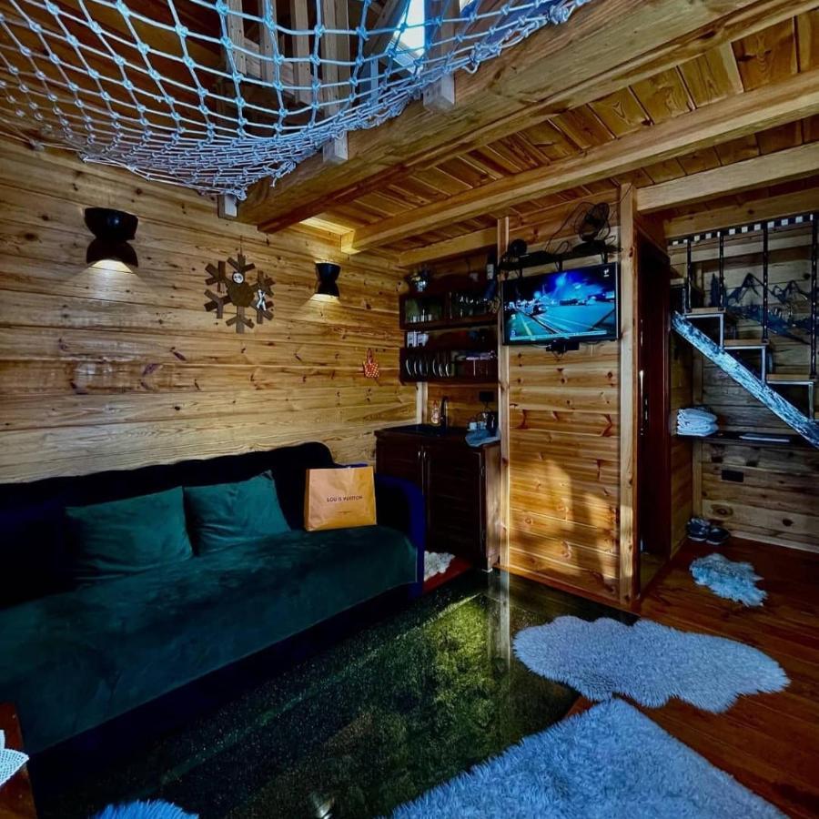 Rooms And Apartmants Mirovic 콜라신 외부 사진
