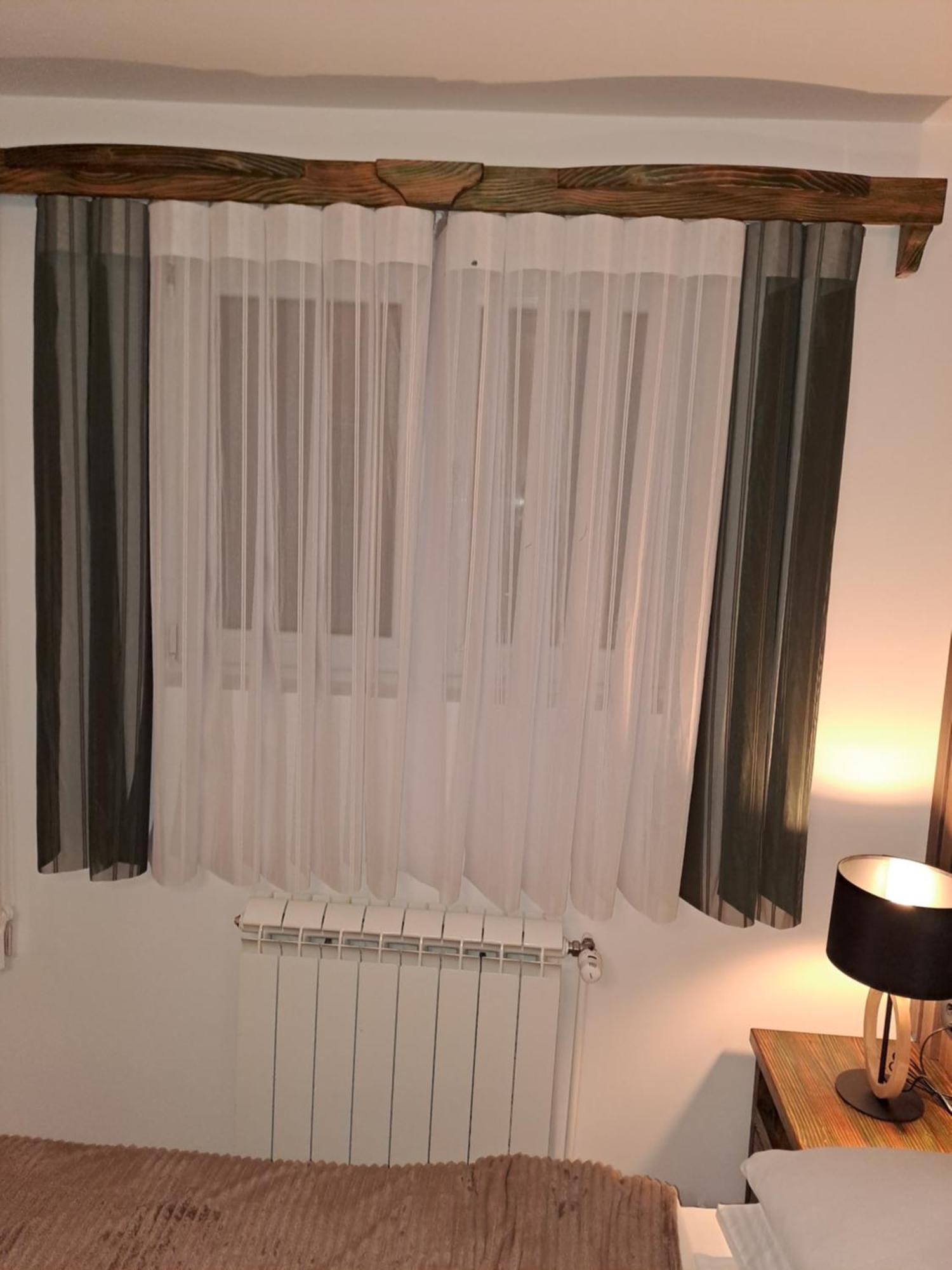 Rooms And Apartmants Mirovic 콜라신 객실 사진